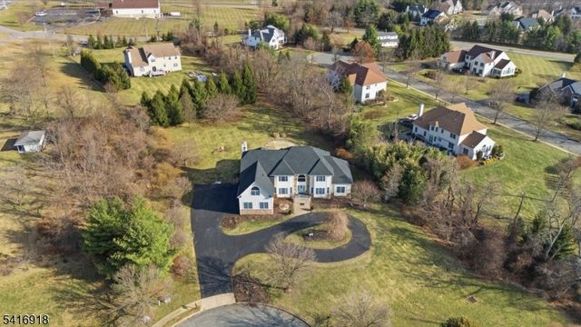 3 Cole Ct, Raritan Twp., NJ 08822