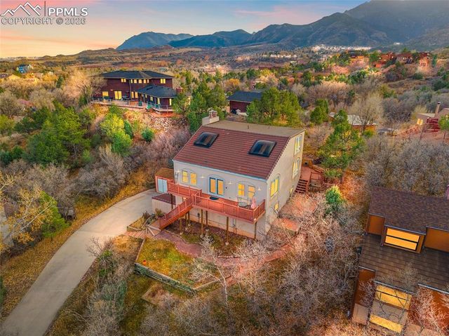 3725 Saints Court, Colorado Springs, CO 80904