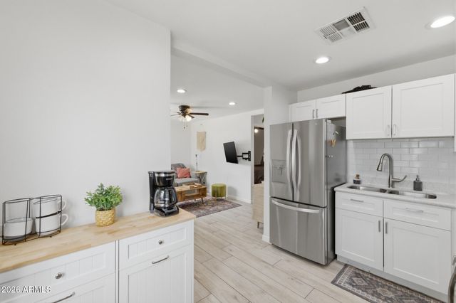 1124 N 14TH Street, Phoenix, AZ 85006