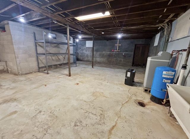 5305 COUNTY ROAD J, Oconto, WI 54153