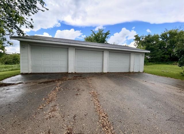 5305 COUNTY ROAD J, Oconto, WI 54153