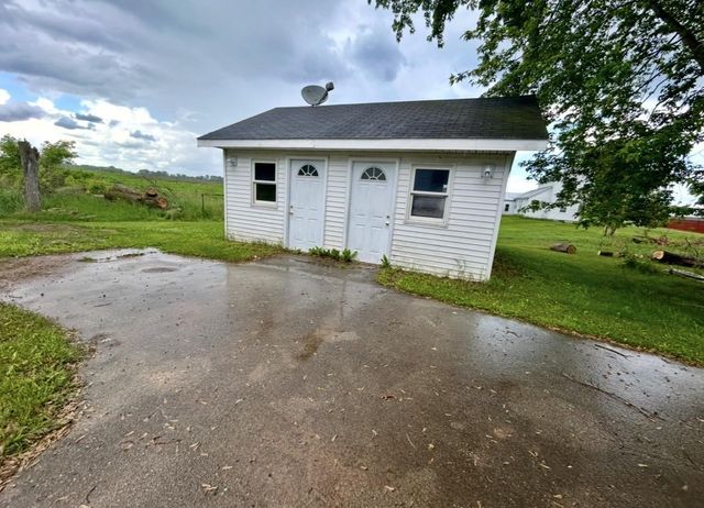 5305 COUNTY ROAD J, Oconto, WI 54153