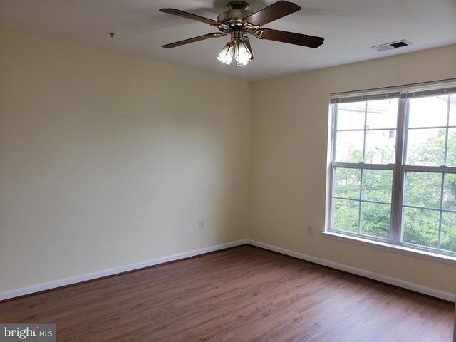 18022 ROYAL BONNET CIR, Montgomery Village, MD 20886