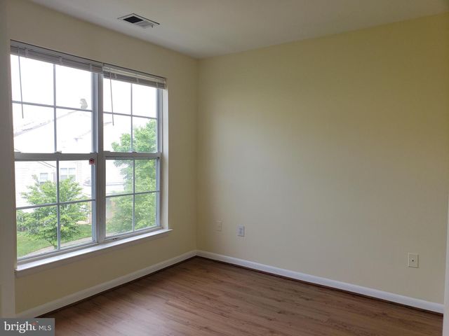 18022 ROYAL BONNET CIR, Montgomery Village, MD 20886