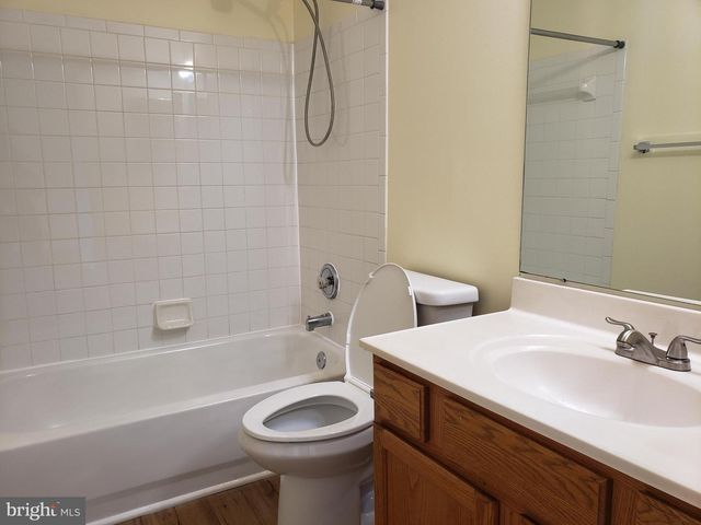 18022 ROYAL BONNET CIR, Montgomery Village, MD 20886