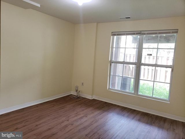 18022 ROYAL BONNET CIR, Montgomery Village, MD 20886