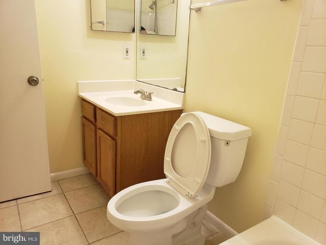 18022 ROYAL BONNET CIR, Montgomery Village, MD 20886