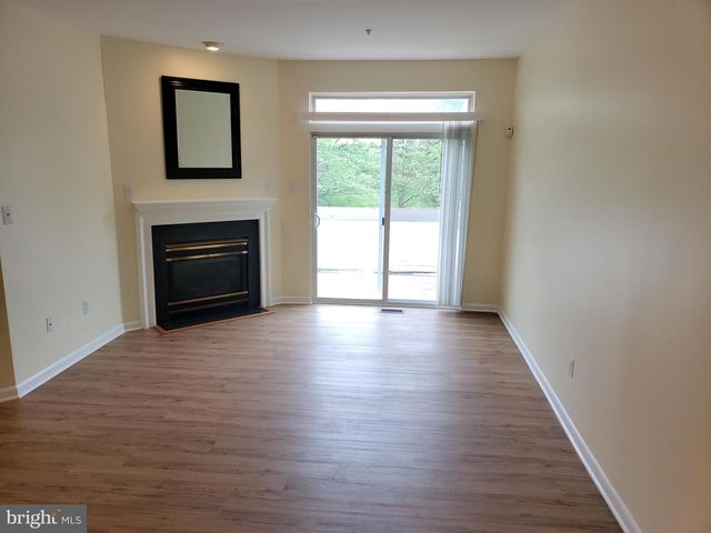 18022 ROYAL BONNET CIR, Montgomery Village, MD 20886