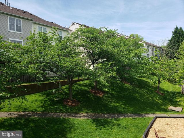 18022 ROYAL BONNET CIR, Montgomery Village, MD 20886