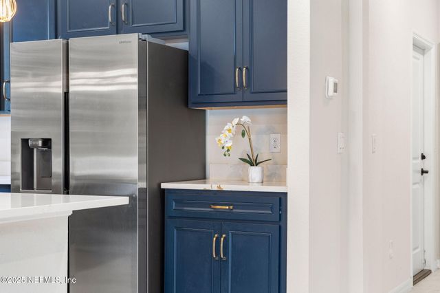 2817 IVY POST Drive, Jacksonville, FL 32226