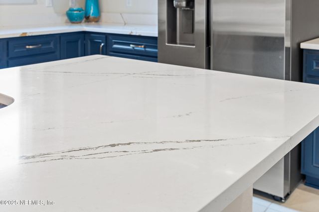 2817 IVY POST Drive, Jacksonville, FL 32226