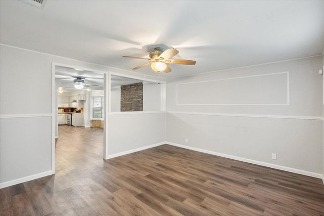 806 Marigold Drive, Cedar Hill, TX 75104