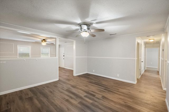 806 Marigold Drive, Cedar Hill, TX 75104