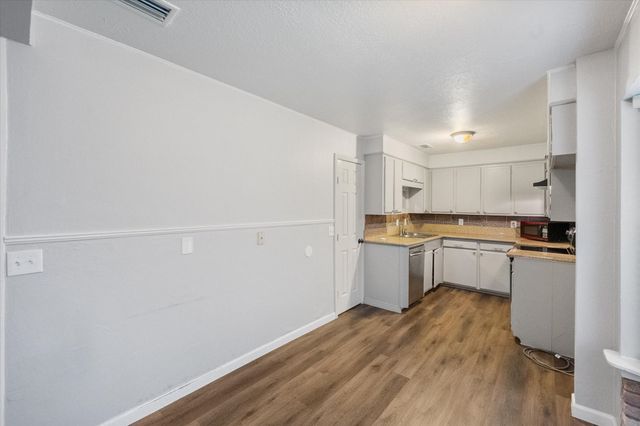 806 Marigold Drive, Cedar Hill, TX 75104
