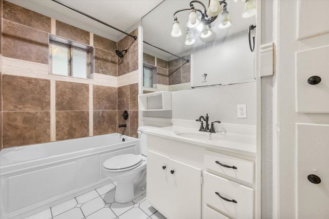 806 Marigold Drive, Cedar Hill, TX 75104