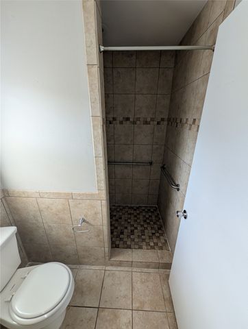 2009 Ming Drive, Edgecliff Village, TX 76134