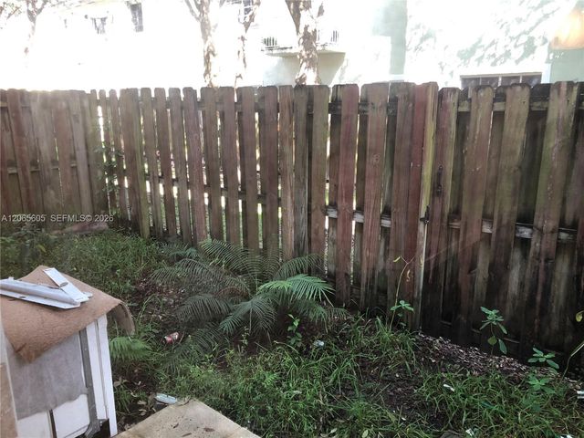 2733 NE 3rd Court 103, Homestead, FL 33033