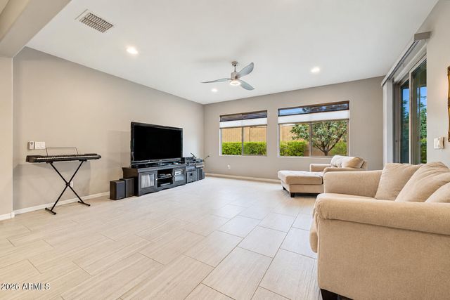 20510 W PARK MEADOWS Drive, Buckeye, AZ 85396