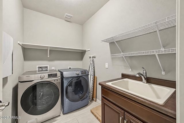 20510 W PARK MEADOWS Drive, Buckeye, AZ 85396