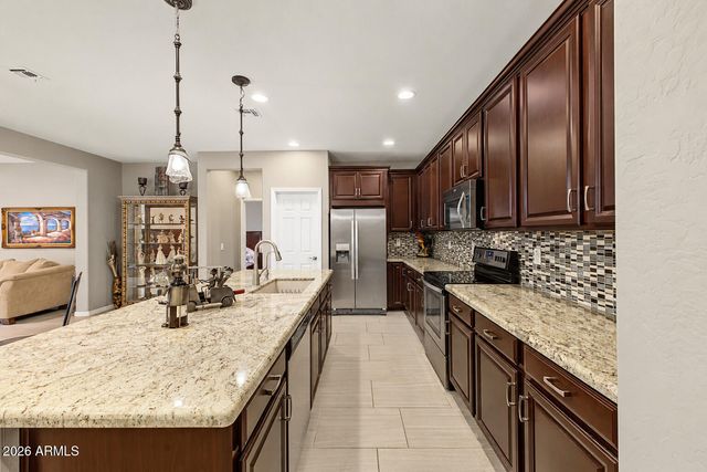 20510 W PARK MEADOWS Drive, Buckeye, AZ 85396