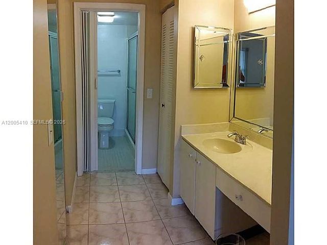 12701 SW 13th St 202F, Pembroke Pines, FL 33027