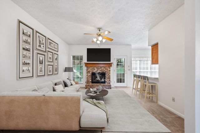 2528 Oak Forest Dr, Antioch, TN 37013