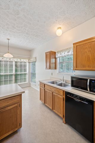 2528 Oak Forest Dr, Antioch, TN 37013