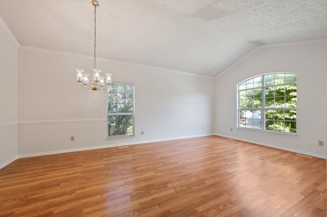 2528 Oak Forest Dr, Antioch, TN 37013