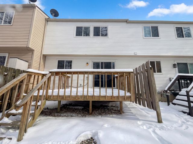 9473 Timber View Drive, Indianapolis, IN 46250