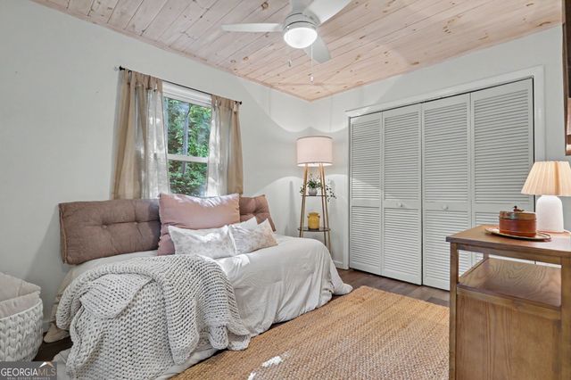 931 Timber Bluff Drive, Clayton, GA 30525