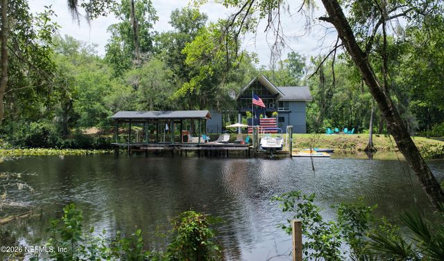 3860 MAGNOLIA Street, Middleburg, FL 32068