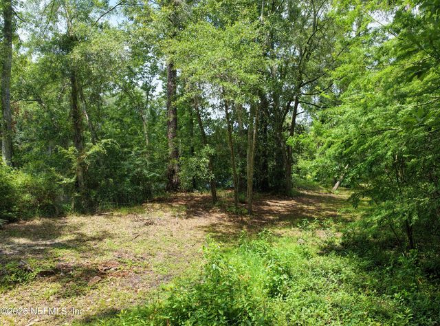 3860 MAGNOLIA Street, Middleburg, FL 32068