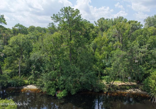 3860 MAGNOLIA Street, Middleburg, FL 32068