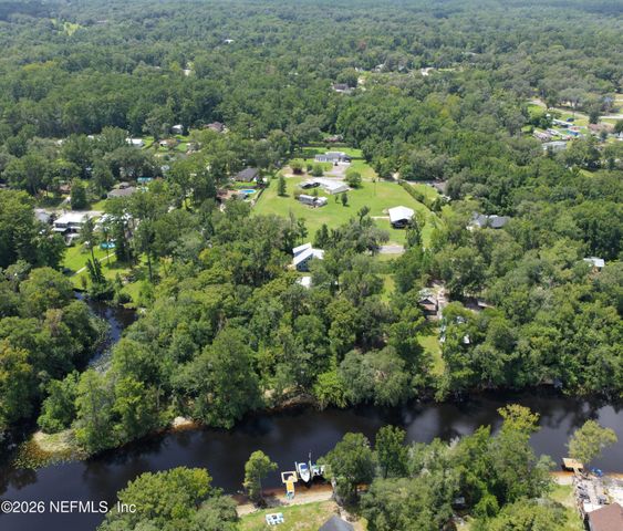 3860 MAGNOLIA Street, Middleburg, FL 32068