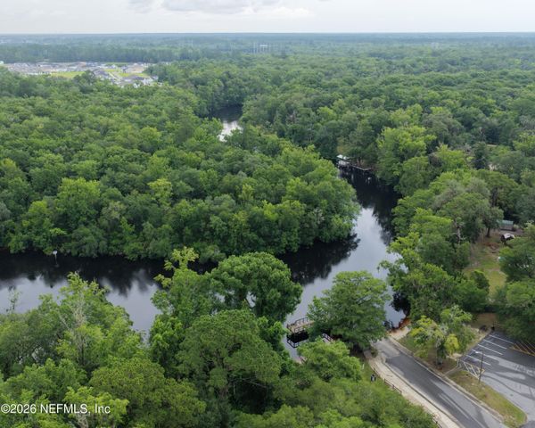 3860 MAGNOLIA Street, Middleburg, FL 32068
