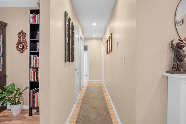 5220 Shelato Way, Carmichael, CA 95608