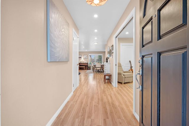 5220 Shelato Way, Carmichael, CA 95608