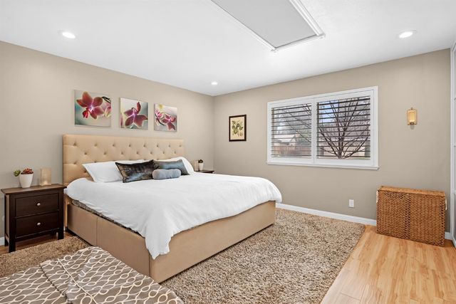 5220 Shelato Way, Carmichael, CA 95608