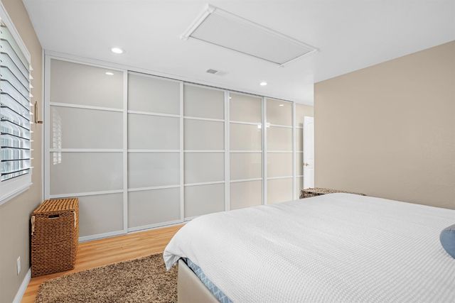 5220 Shelato Way, Carmichael, CA 95608