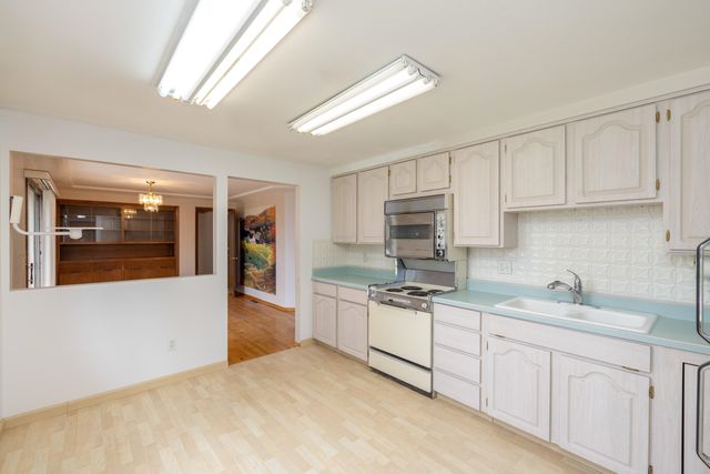 7225 N Valerie St, Spokane, WA 99208