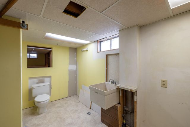7225 N Valerie St, Spokane, WA 99208