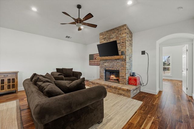 1999 Highway 34, Greenville, TX 75401