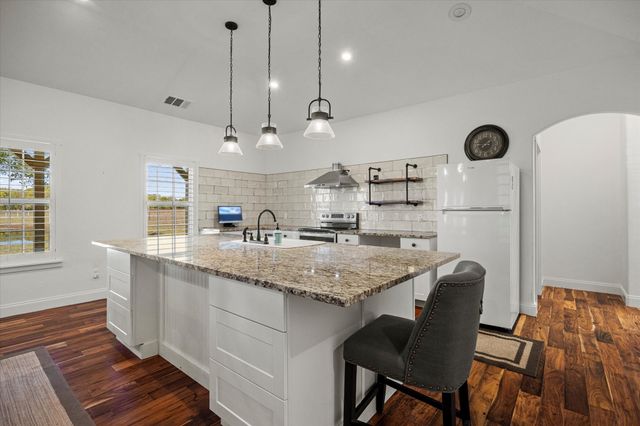 1999 Highway 34, Greenville, TX 75401