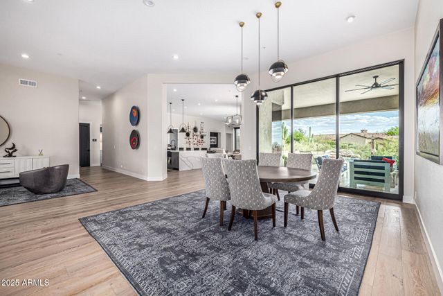 9627 E ADOBE Drive, Scottsdale, AZ 85255