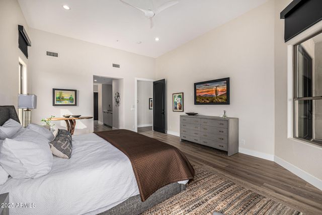 9627 E ADOBE Drive, Scottsdale, AZ 85255