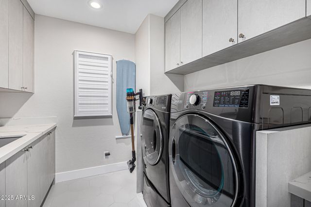 9627 E ADOBE Drive, Scottsdale, AZ 85255