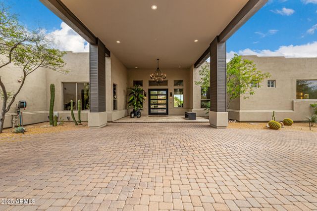 9627 E ADOBE Drive, Scottsdale, AZ 85255