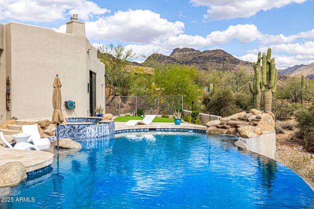 9627 E ADOBE Drive, Scottsdale, AZ 85255