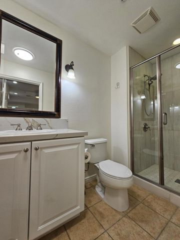 45245 Seeley Drive 18d, La Quinta, CA 92253