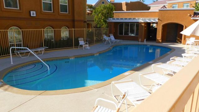 45245 Seeley Drive 18d, La Quinta, CA 92253